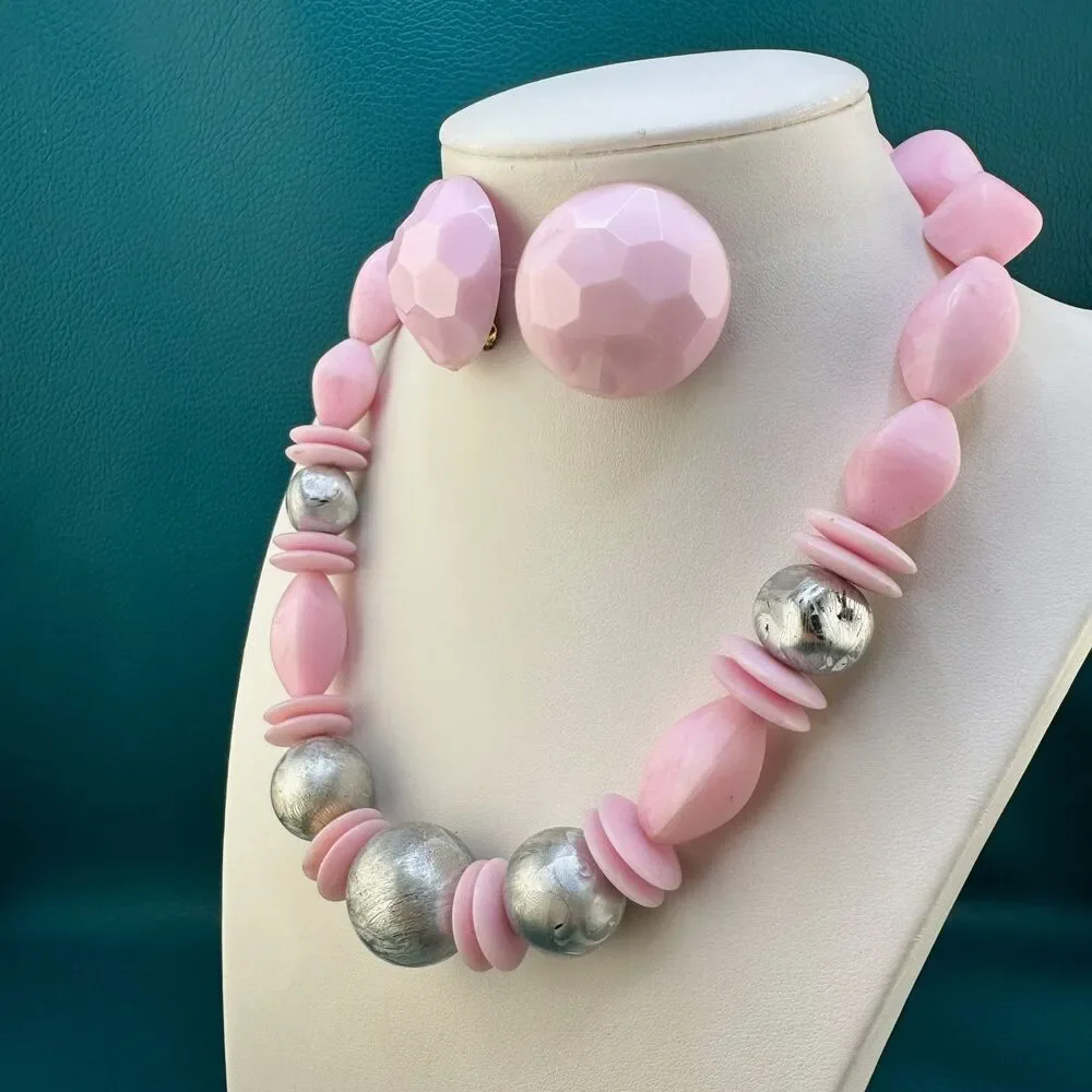 Vintage Necklace Earrings Set Pink Silver Tone Acrylic Chunky Bauble Bead Retro